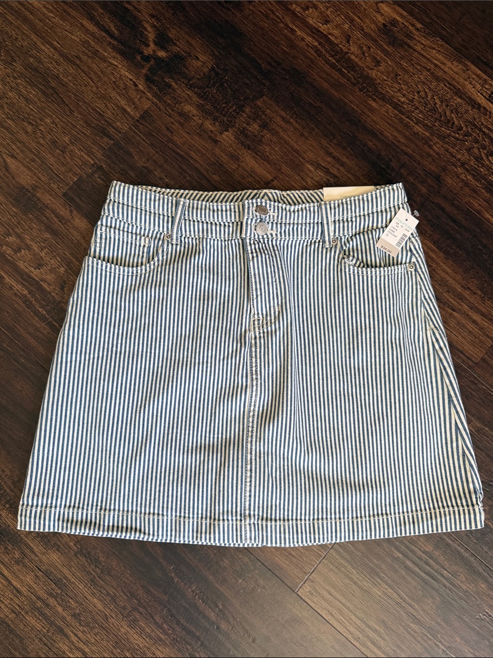 NWT Maurices Blue and White Vertical-Striped Denim Mini Skirt